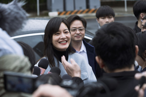 ▲Janet在《零日攻擊》飾演民選總統。（圖／牽猴子提供）