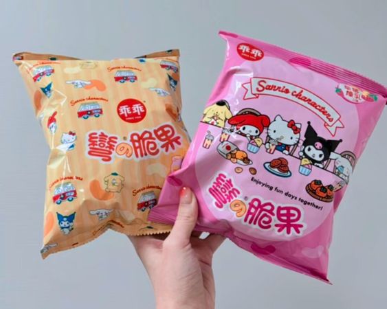 ▲湖口服務區三麗鷗相關聯名商品與拍照景點。（圖／南仁湖娛樂提供）