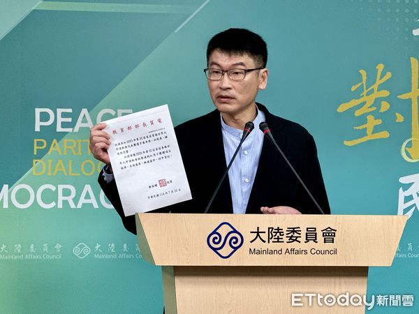 ▲▼陸委會副主委、發言人梁文傑。（圖／記者蔡紹堅攝）