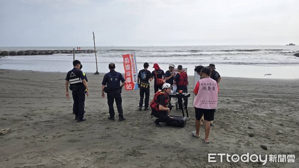 ▲台南市消防局、海巡人員陸海空搜索失蹤男童。（記者林東良翻攝，下同）