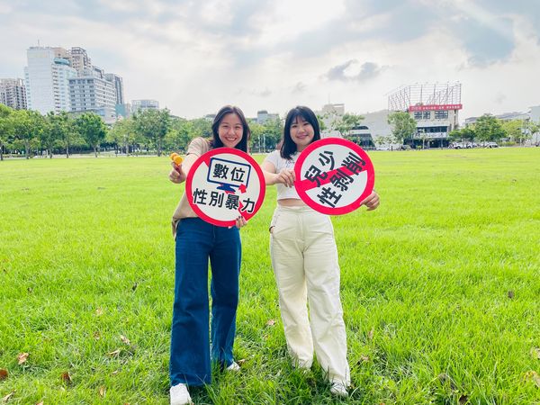 ▲台南市長黃偉哲呼籲落實「三不四要」原則，社會局啟動暑期兒少防性剝削行動，強化網路安全宣導與被害人服務。（圖／台南市政府社會局提供，下同）