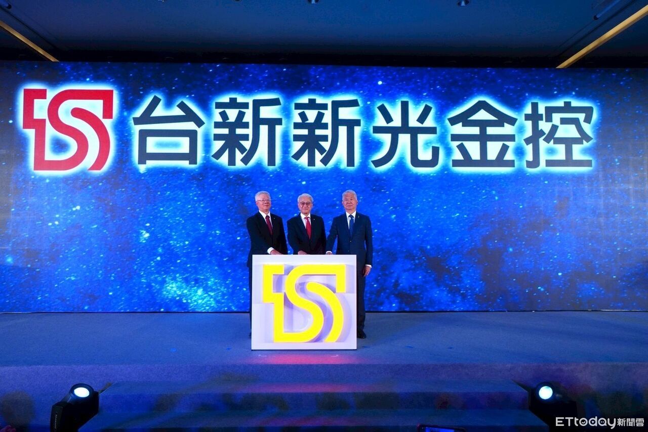台新新光金股東數超車居冠　一表看存股族最愛5檔金融股