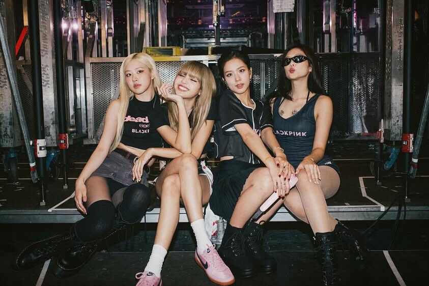 ▲▼ Lisa演唱會後台穿3雙Nike球鞋引熱潮      。（圖／品牌提供）