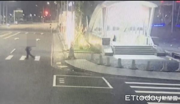 ▲▼ 捷運站外等家人！女突被噴「不明白色液體」　高雄噁男抓到了。（圖／記者賴文萱翻攝）