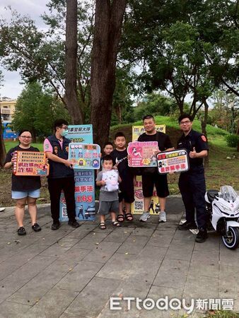 ▲▼  民雄分局防詐宣導   。（圖／民雄分局提供）