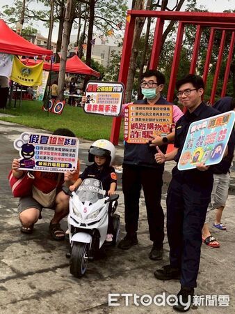 ▲▼  民雄分局防詐宣導   。（圖／民雄分局提供）