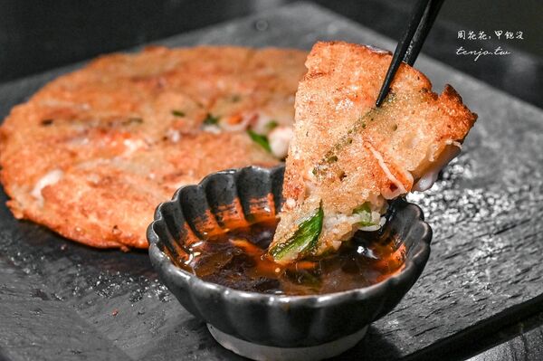 ▲▼ROBATA BISTRO 爐端餐酒。（圖／部落客周花花，甲飽沒授權提供）