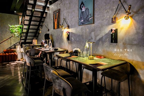 ▲▼ROBATA BISTRO 爐端餐酒。（圖／部落客周花花，甲飽沒授權提供）