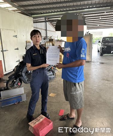 ▲枋寮警方防詐、防竊宣導。（圖／記者陳崑福翻攝）