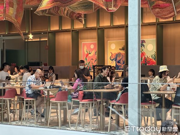▲統一DREAM PLAZA開幕首日。（圖／記者蔡惠如攝）