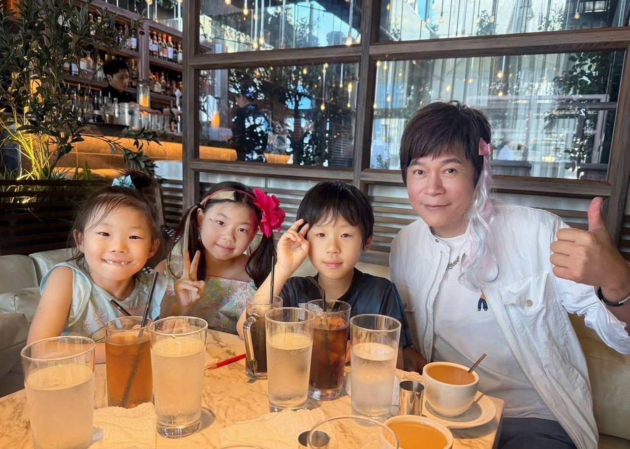 ▲▼洪榮宏日前去日本探親   。（圖／翻攝洪榮宏臉書）