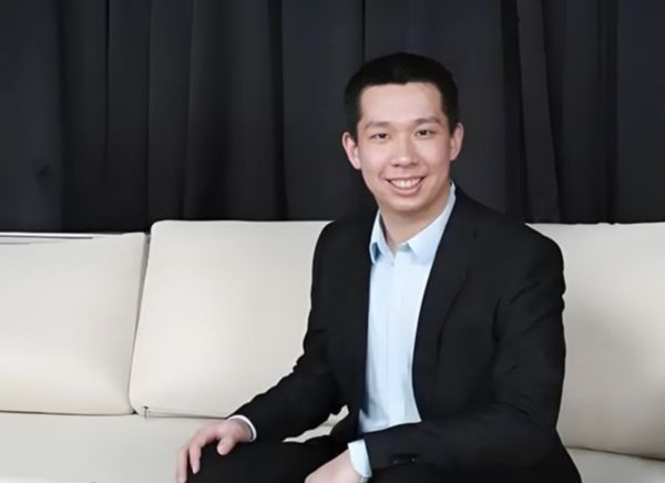 ▲▼「餓了麼」副總裁韓鎏收賄被捕。（圖／翻攝微博）