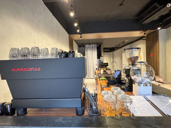 ▲▼不正 Crooked Thumb coffee。（圖／部落客viviyu授權提供）