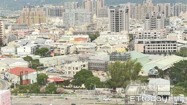 ▲▼ 潭子、北屯14期交界            。（圖／記者陳筱惠攝）