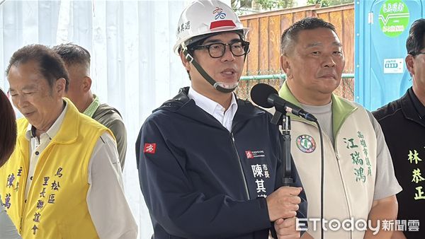 ▲陳其邁力挺政府機關應兼顧人民的言論權利與法治的實施          。（圖／記者吳世龍攝）