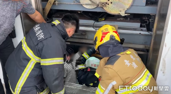 ▲▼台東某國中傳出電梯故障，4學生受困30分鐘。（圖／記者楊晨東翻攝）