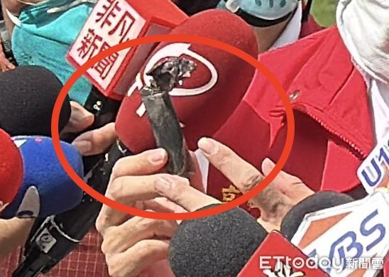 ▲三元能源場引發爆炸的元兇就是這顆鋰電池             。（圖／記者吳世龍攝）