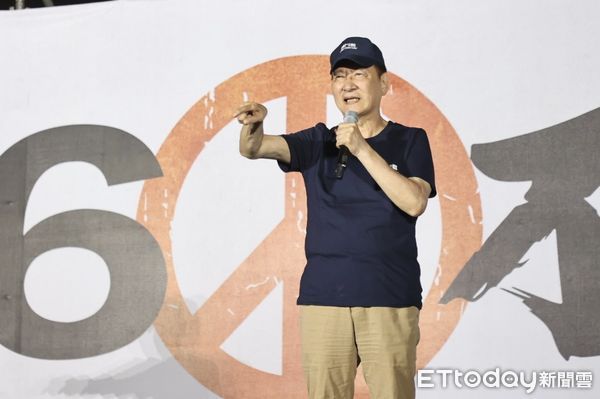 ▲▼前中廣董事長趙少康出席「不同意罷免」選前之夜。（圖／記者徐文彬攝）