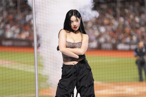 ▲趙娟週與Maggie表演舞台。（圖／統一球團提供）