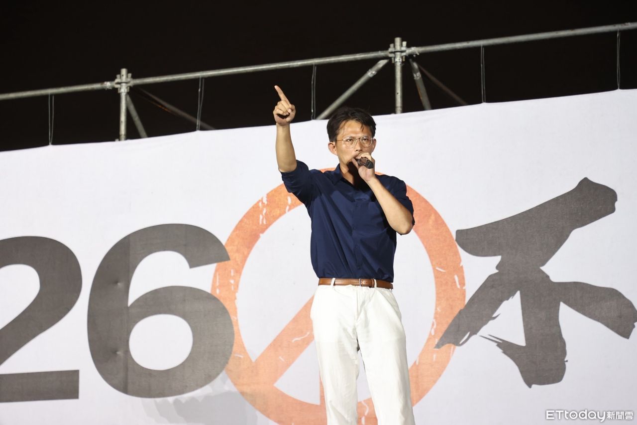 批賴清德分裂台灣　黃國昌：捍衛民主自由「一步都不讓」