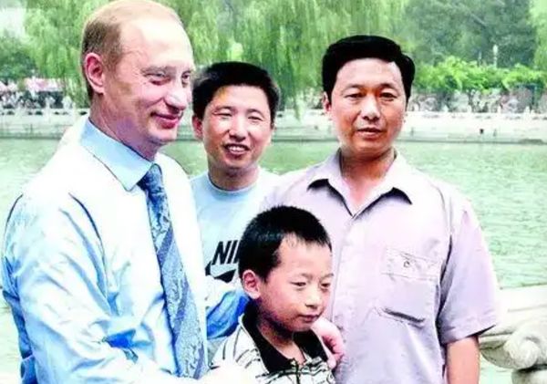 ▲▼ 普丁25年前合影的大陸小男孩，找到了           。（圖／翻攝 湖南日報、今日俄羅斯微博）