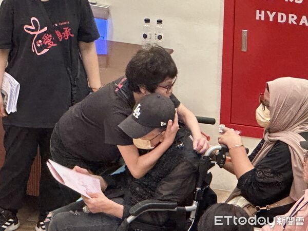 ▲▼林松義情緒崩潰。（圖／記者蔡琛儀攝）