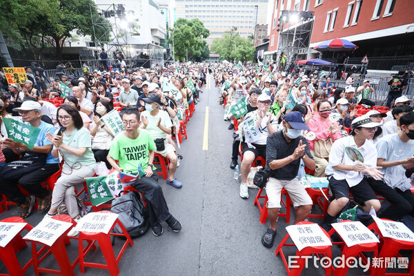 ▲反共護台志工聯盟開票之夜。（圖／記者林敬旻攝）