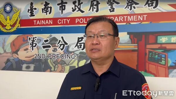 ▲警方追查行蹤，在保時捷中攔下嫌犯黃男，進一步查明案情與動機中。（圖／記者林東良翻攝，下同）