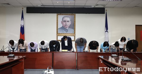 ▲▼國民黨中央大罷免投票後記者會 。（圖／記者徐文彬攝）