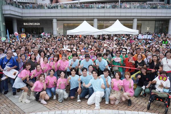 ▲《綜藝一級棒》於高雄漢神巨蛋舉辦首場粉絲見面會。（圖／中視提供）