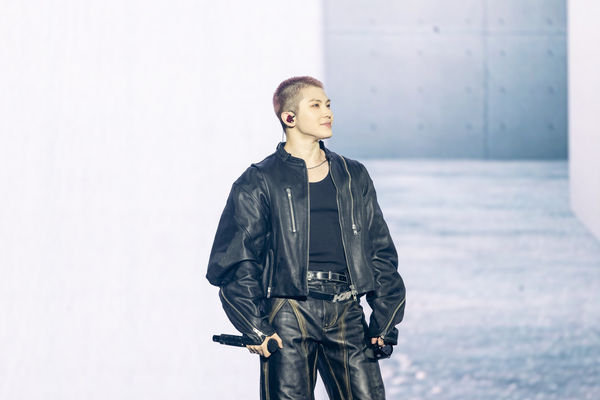 ▲▼ HOSHI、WOOZI豪雨。（圖／D-SHOW提供）