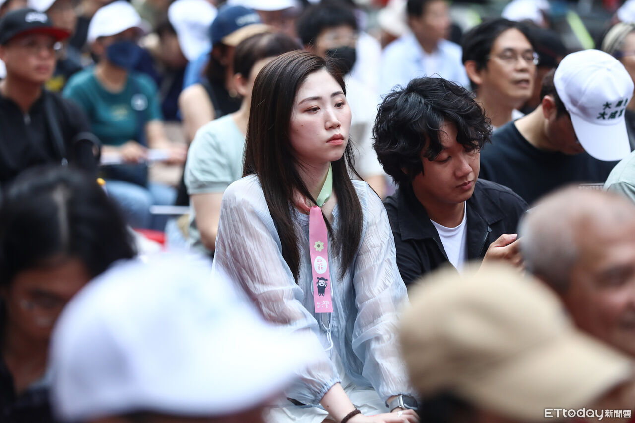 懊惱沒直說！財經網美曝「重傷大罷免主因」：民調從來都是噴發