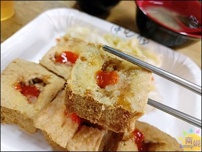 台中火車站旁爆汁臭豆腐評論超過2千則　內用免費飲料熱湯喝到飽