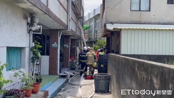 ▲▼東石鄉東石村今（27）日10時附近發生火警。（圖／記者翁伊森翻攝)