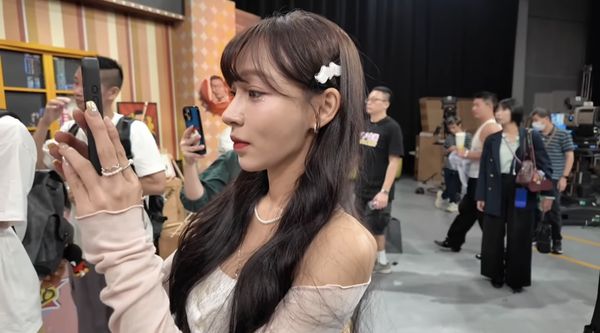 ▲▼林襄和三上悠亞合影。（圖／翻攝自YouTube／林襄 Mizuki）