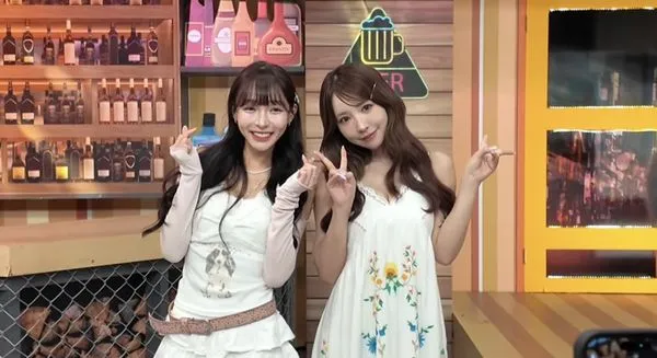 ▲▼林襄和三上悠亞合影。（圖／翻攝自YouTube／林襄 Mizuki）