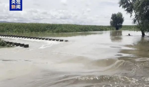 ▲▼山西暴雨巴士失聯！載12名外出務工人員。（圖／翻攝央視）