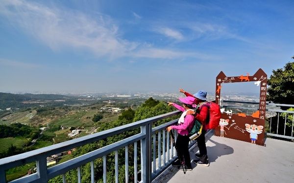 ▲台中市觀旅局推薦「新田登山步道」、「鳳凰山登山步道」健行。（圖／台中市觀旅局提供）