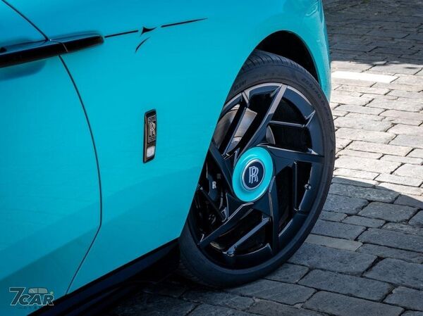 當敦煌飛天遇上英倫豪華　Rolls-Royce 客製化系列致敬中華藝術