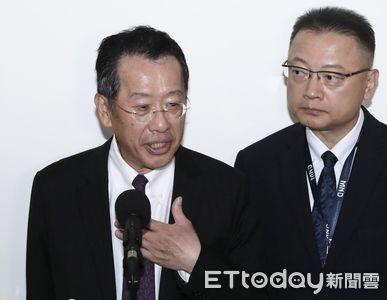 傳賴清德出訪完將行內閣改組 顧立雄:我在國防部裡沒辦法回答
