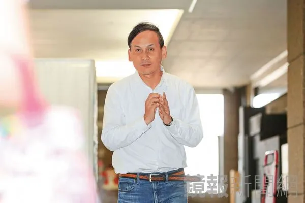 葉元之被評為最瀕危藍委，以3,560票之差上演大驚奇。（鏡報李鍾泉）