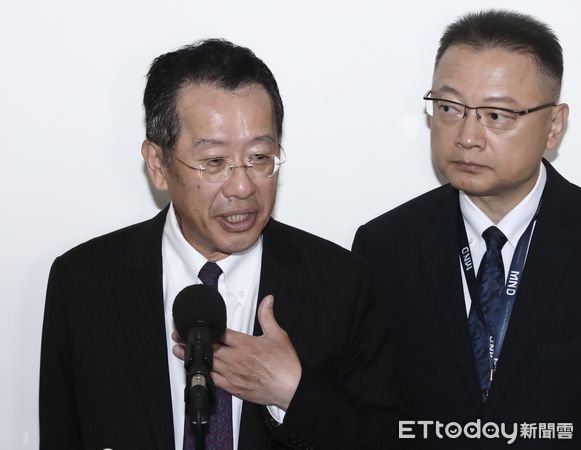 ▲國防部長顧立雄28日在立法院受訪 。（圖／記者屠惠剛攝）