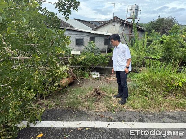 ▲彰化縣芬園鄉彰南路一段發生自撞事故。（圖／記者唐詠絮翻攝，下同）