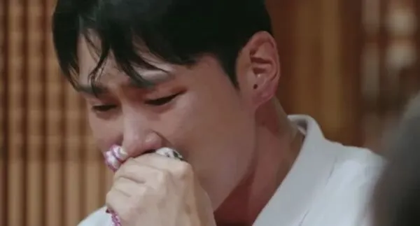 ▲▼從小被生母拋棄　27歲歌手高振宇患憂鬱症「留下遺書」曾試圖輕生。（圖／翻攝自MBN YouTube）