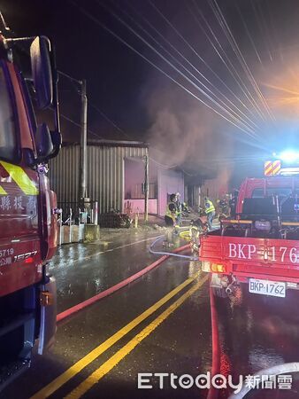 ▲國姓鄉南港路住宅日前深夜傳火警。（圖／記者高堂堯翻攝）