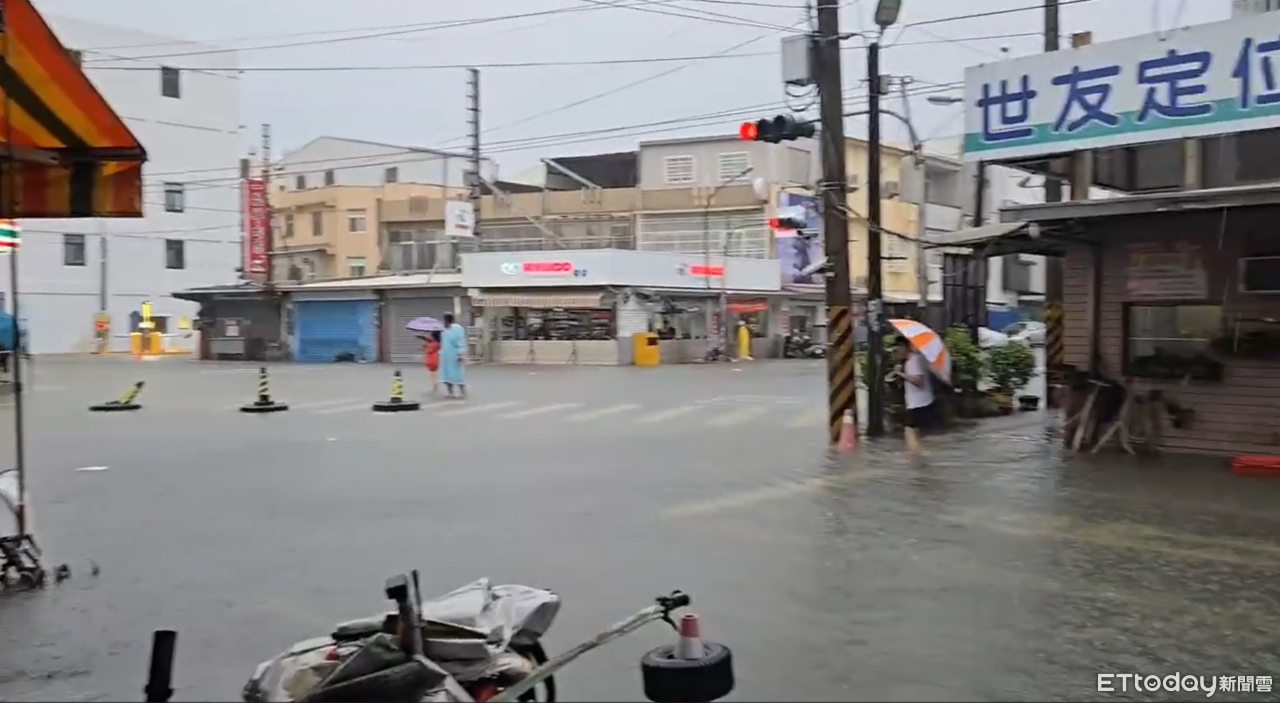 快訊／6地區雨量明午前達停班課標準　24小時估降400毫米