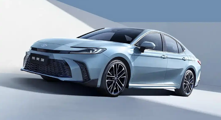▲廣汽豐田推出新年式Camry！售價讓不少台灣車迷羨慕。（圖／翻攝自TOYOTA）