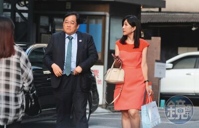 人妻主播搭上新光醫院副院長！私密互動被直擊…偽單身婚姻現況曝