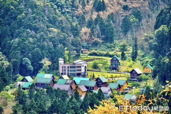 ▲▼  阿里山部落探險、茶香森林浴專案一泊三食專車接駁，最夯的秘境探索，阿里山賓館推小瑞士之稱彩虹村    。（圖／阿里山賓館提供）