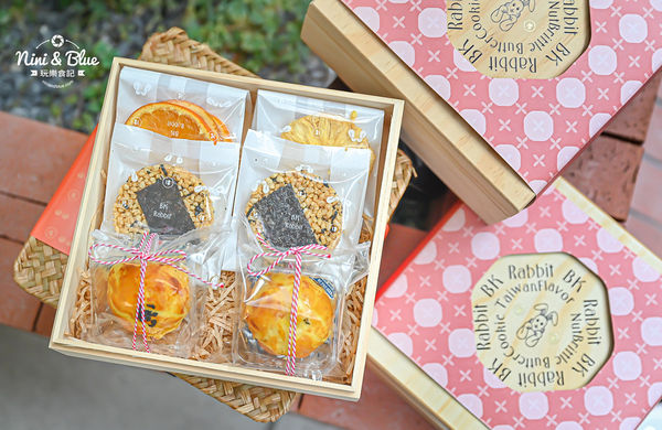 ▲▼BK.Rabbit 黑色小白兔。（圖／部落客nini and blue授權提供）